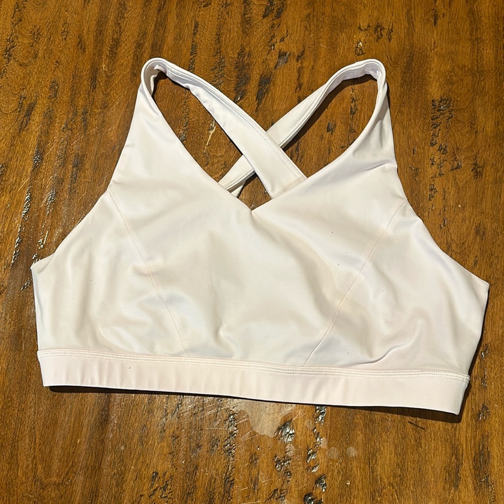 Lululemon Envital bra light pink size 14